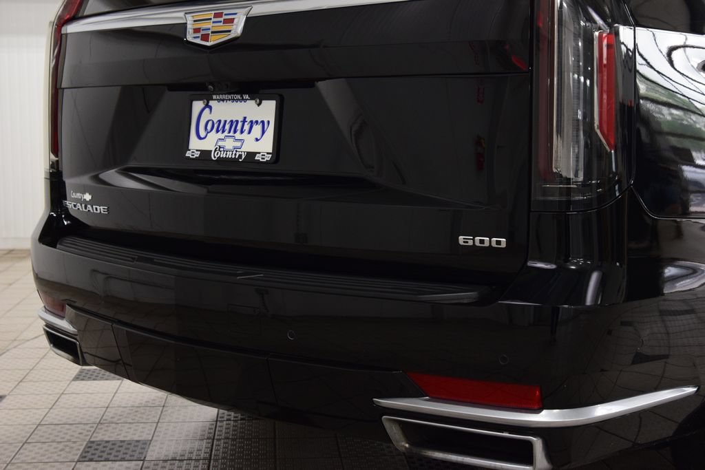 Used 2024 Cadillac Escalade ESV Premium Luxury Platinum AWD/4WD image 21