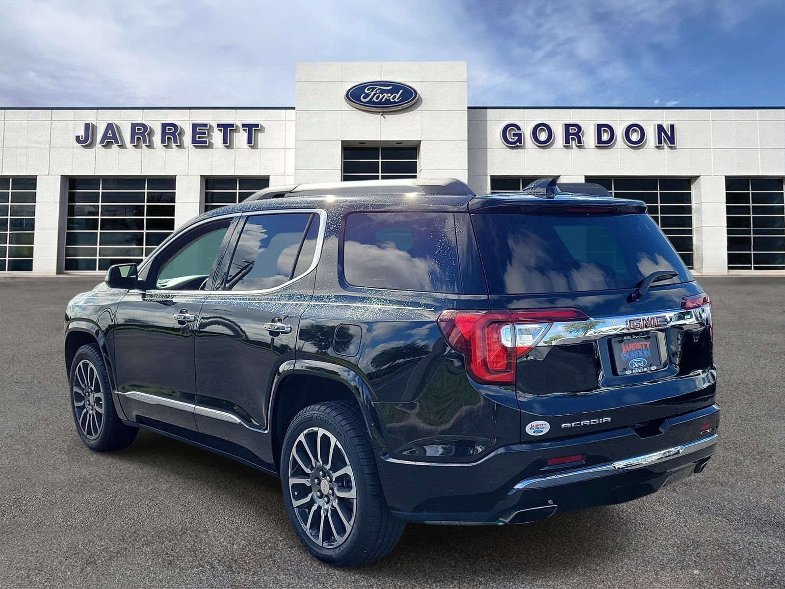 Used 2020 GMC Acadia Denali FWD image 3