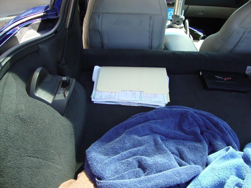 Used 2006 Chevrolet Corvette Coupe w/ Preferred Equipment Group RWD image 11