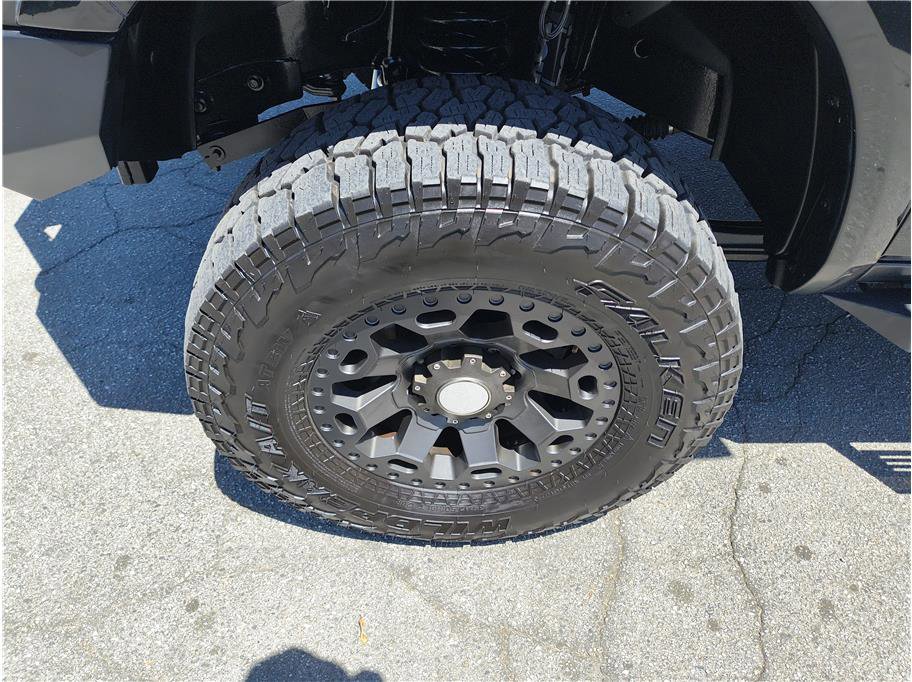 Used 2016 RAM 2500 Laramie w/ Sport Appearance Group AWD/4WD image 19