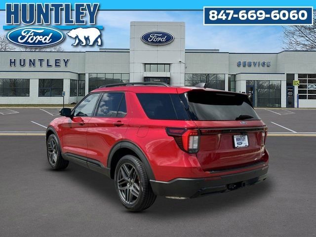 Used 2025 Ford Explorer ST-Line w/ Premium Package image 6
