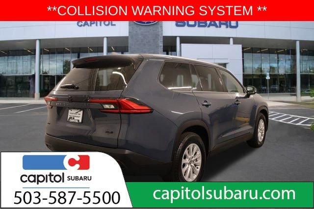 Used 2024 Toyota Grand Highlander XLE image 3