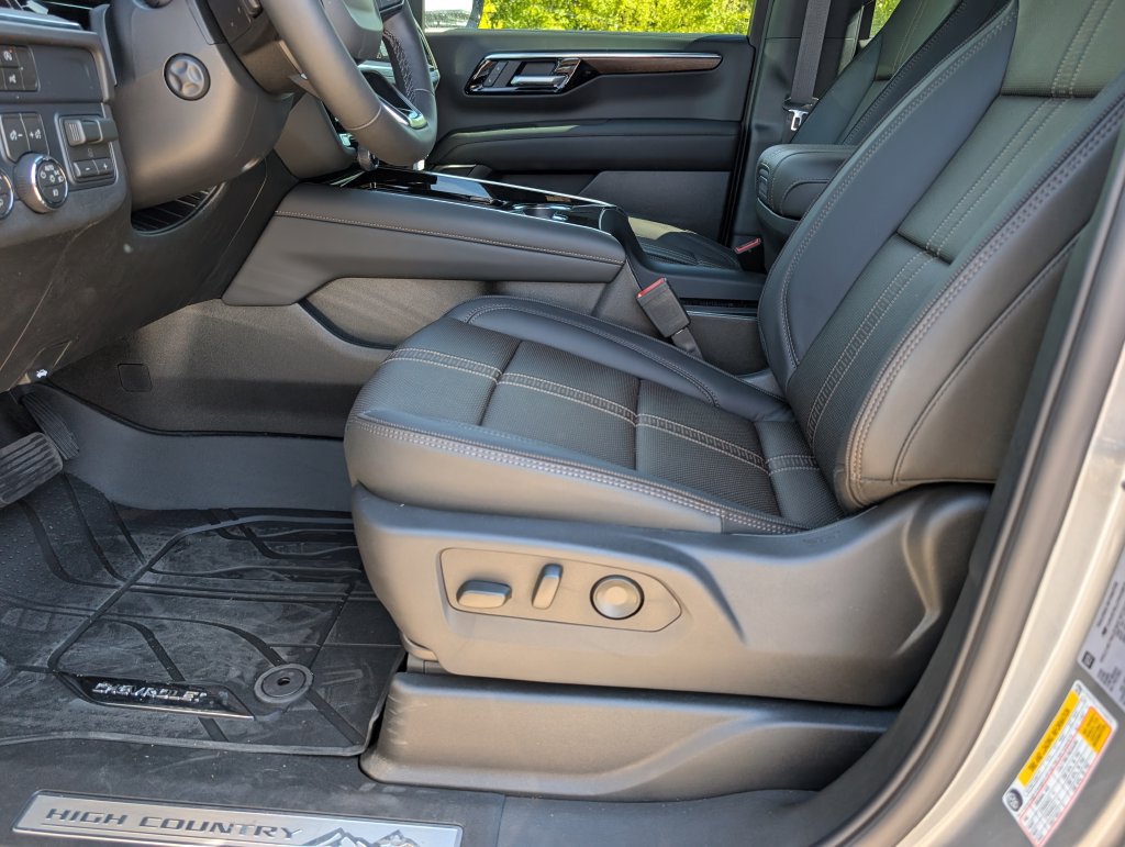 New 2026 Chevrolet Tahoe High Country RWD image 10