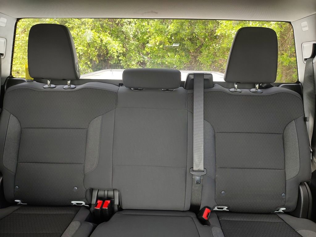 Used 2025 Chevrolet Silverado 2500 LT w/ Convenience Package AWD/4WD image 13