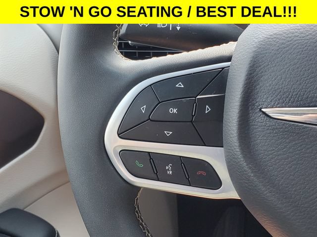 Used 2023 Chrysler Voyager LX FWD image 13