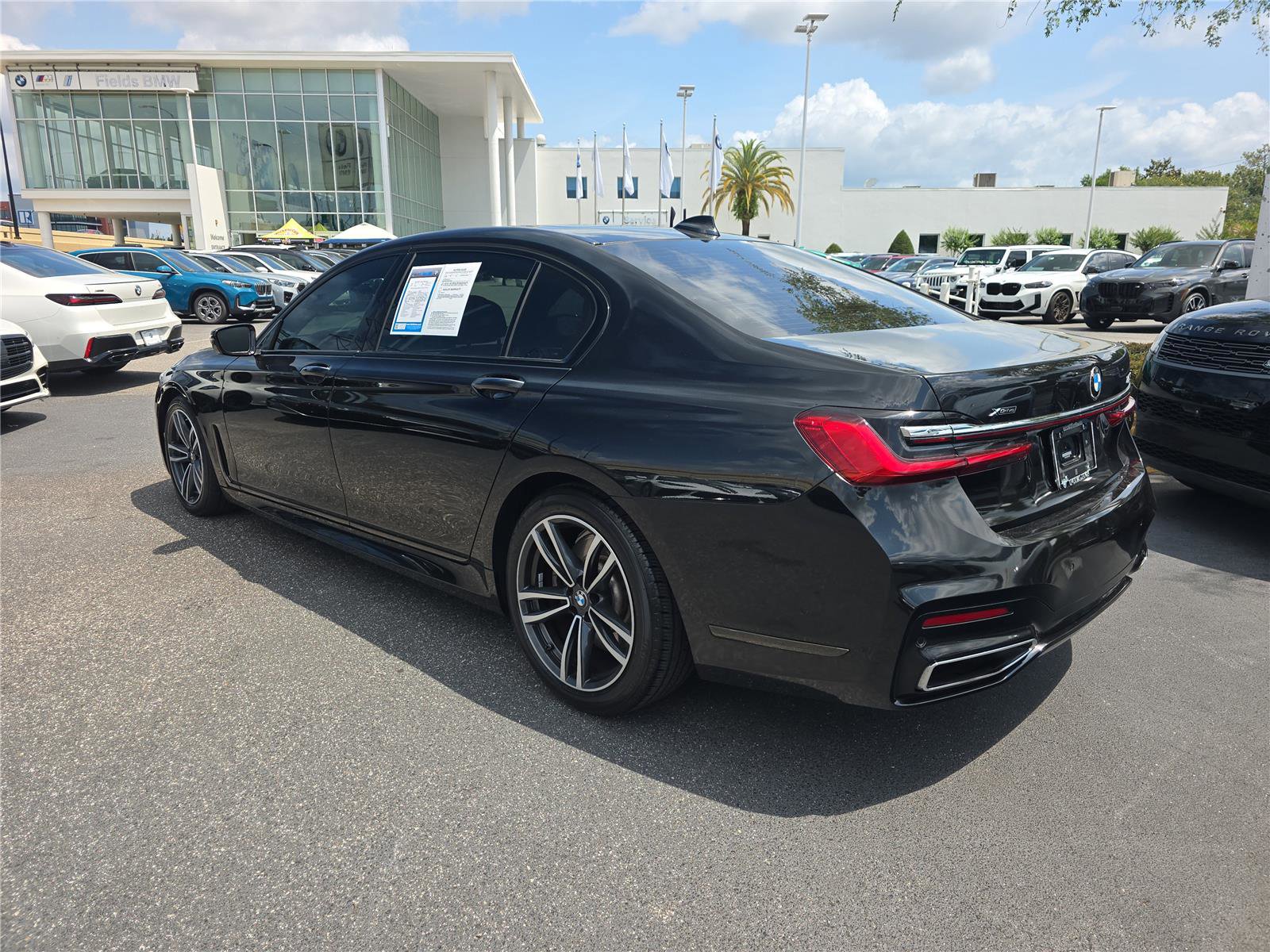 Used 2022 BMW 750i xDrive w/ Executive Package AWD/4WD image 5