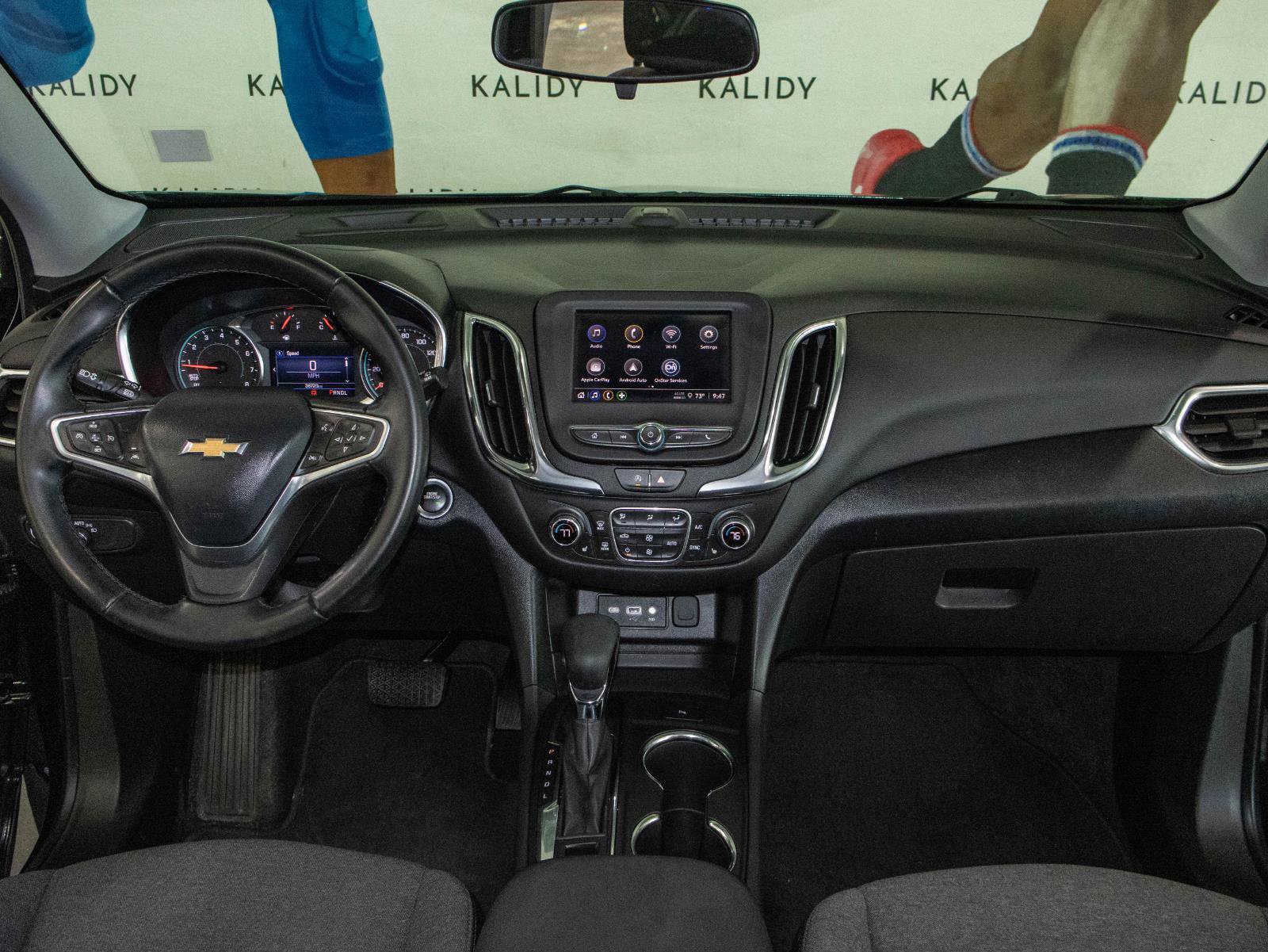 Used 2023 Chevrolet Equinox LT image 3