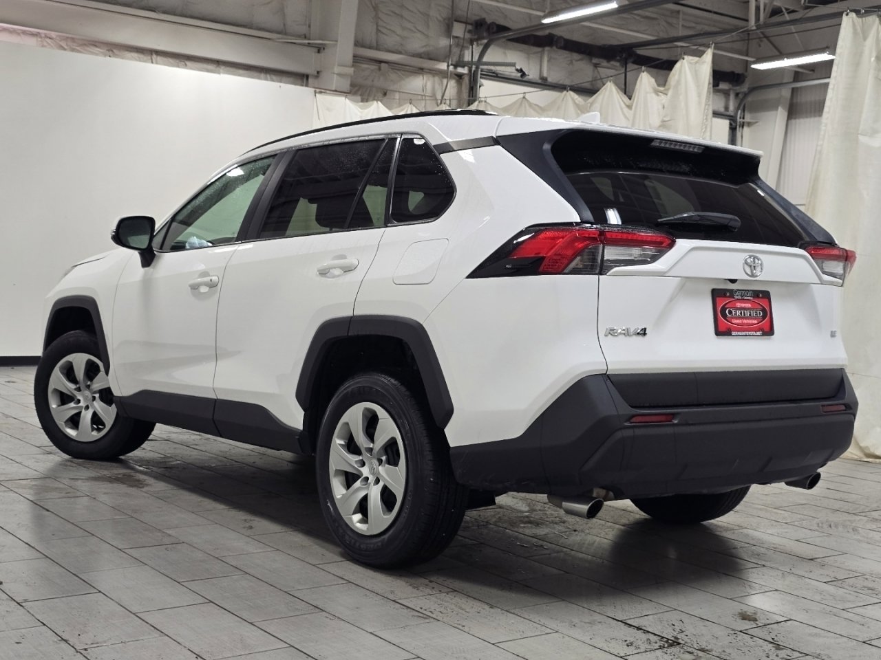 Certified 2021 Toyota RAV4 LE image 11