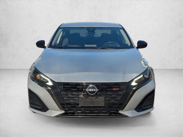 Used 2024 Nissan Altima 2.5 SR video 2