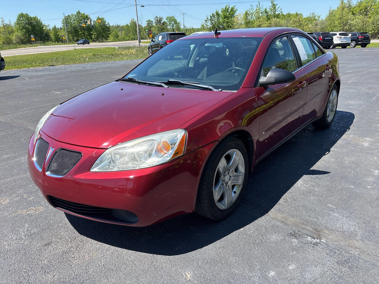 Used 2009 Pontiac G6 Sedan w/ Preferred Package FWD image 2