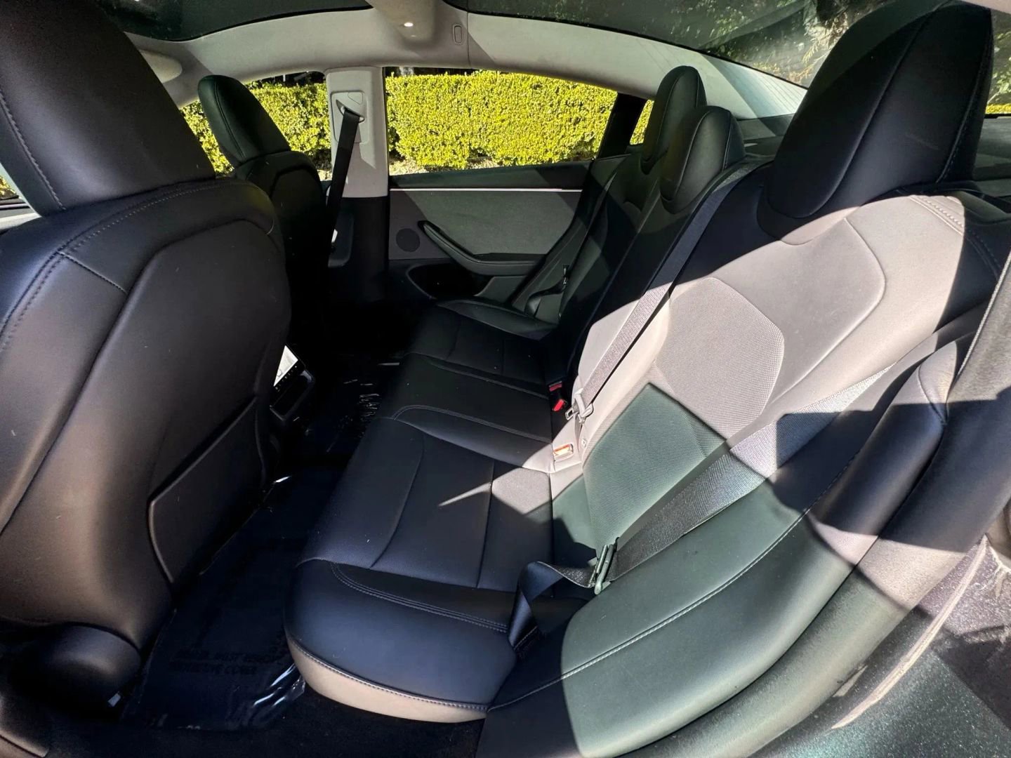 Used 2025 Tesla Model 3 Long Range RWD image 8