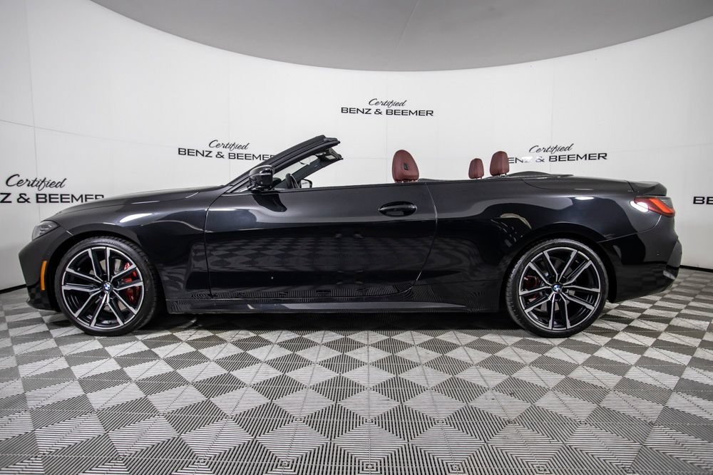 Used 2022 BMW M440i Convertible RWD image 13