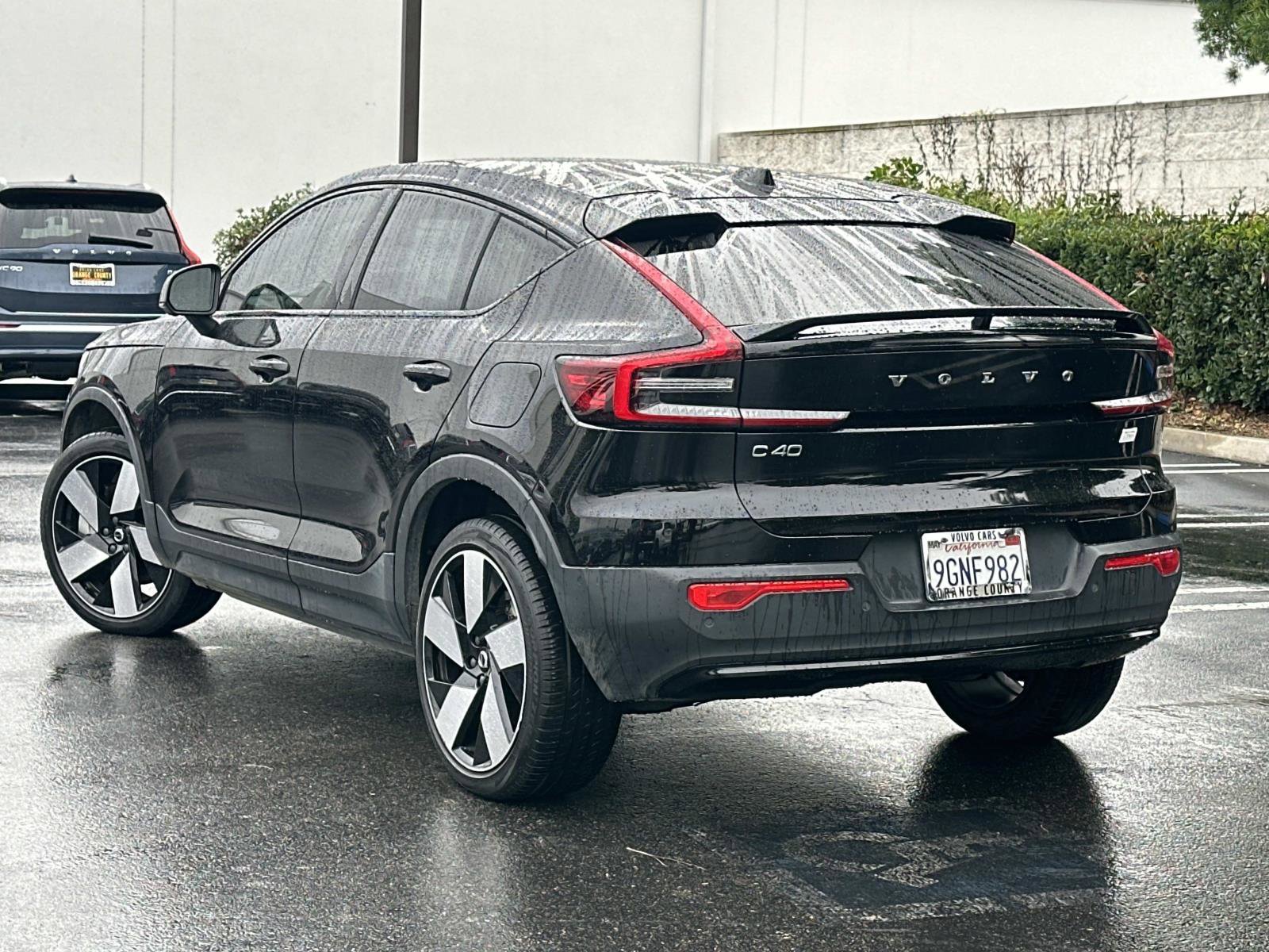 Certified 2023 Volvo C40 P8 Recharge Ultimate image 6