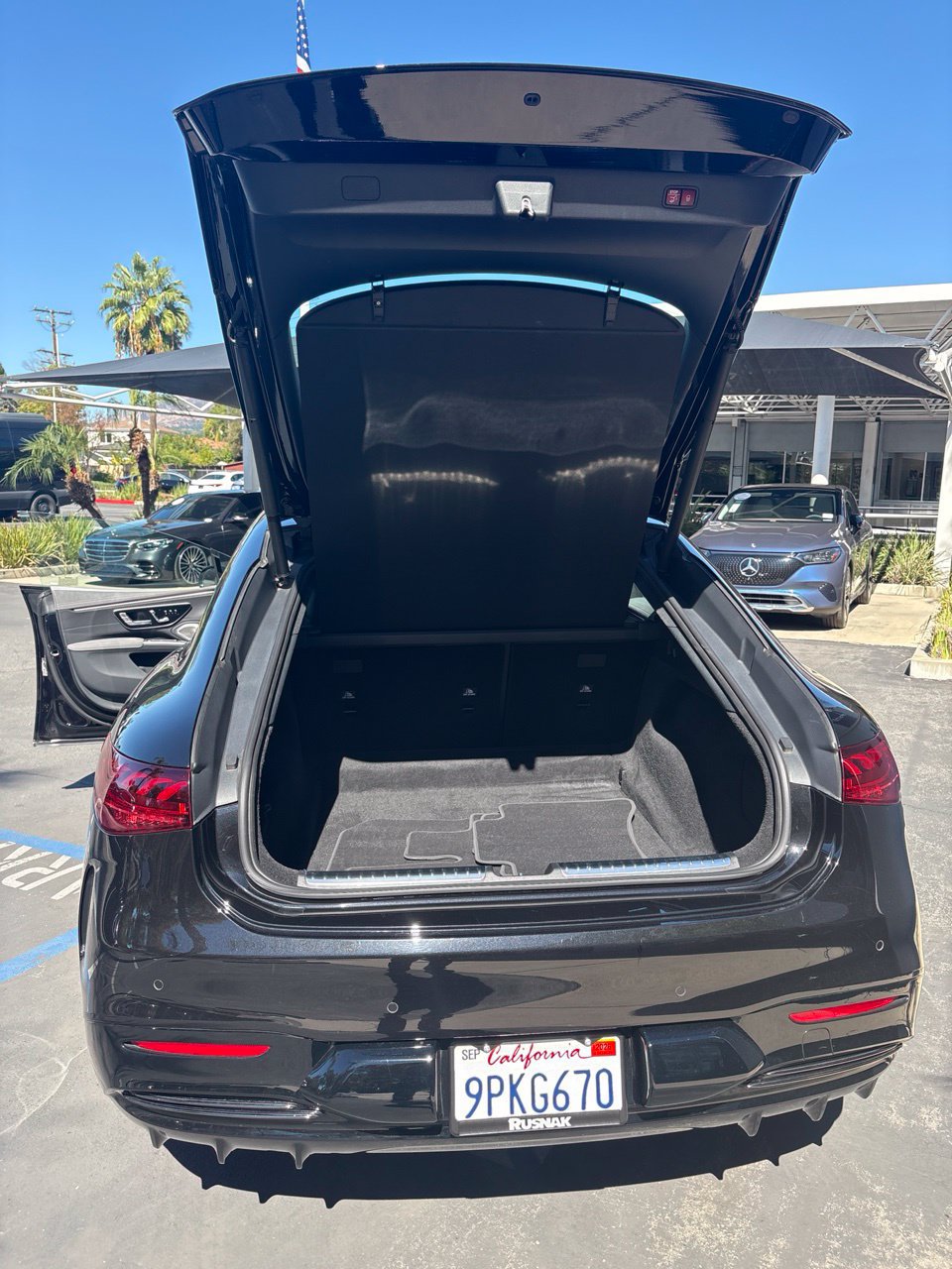 Certified 2024 Mercedes-Benz EQS 450+ Sedan image 11