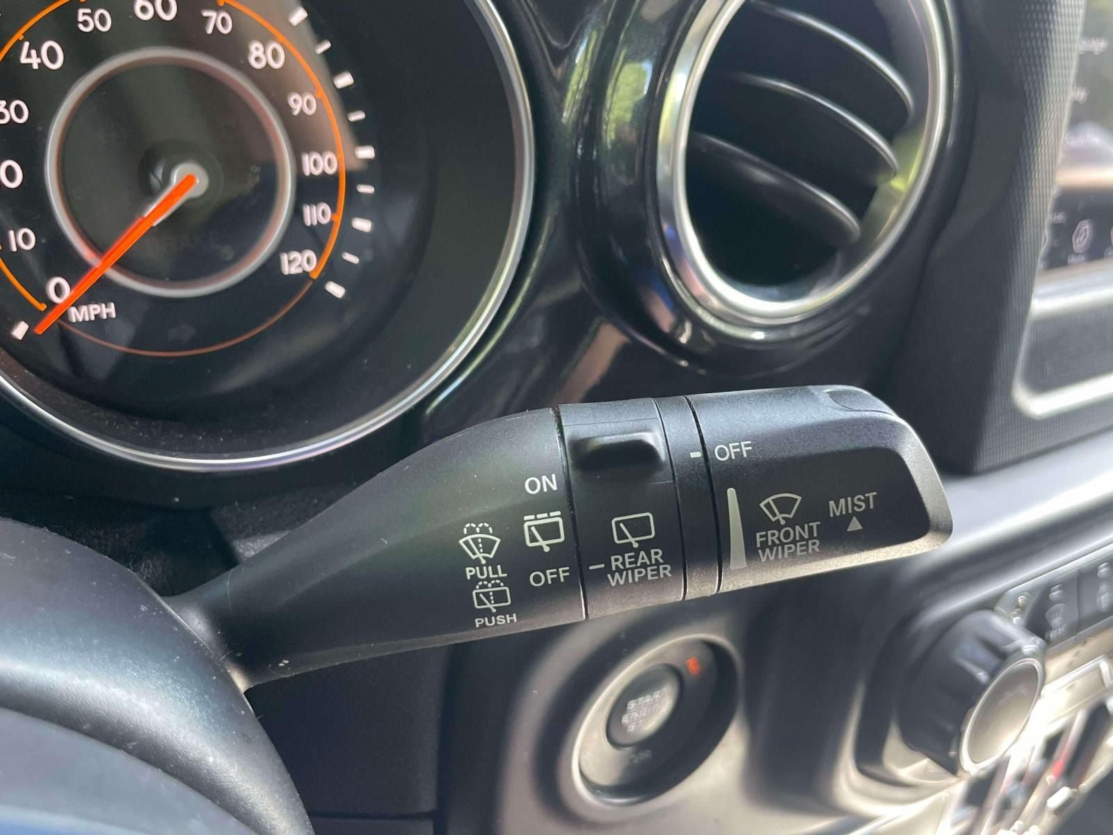 Used 2020 Jeep Wrangler Unlimited Sahara AWD/4WD image 23