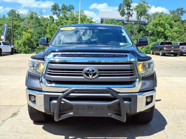 Used 2014 Toyota Tundra SR5 w/ SR5 Upgrade Package AWD/4WD image 3