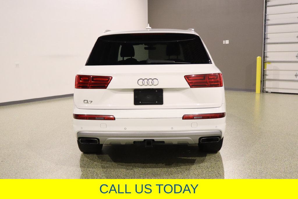 Used 2019 Audi Q7 3.0T Premium Plus w/ Premium Plus Package AWD/4WD image 10