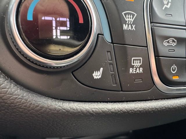 Used 2023 Chevrolet Equinox LT image 10