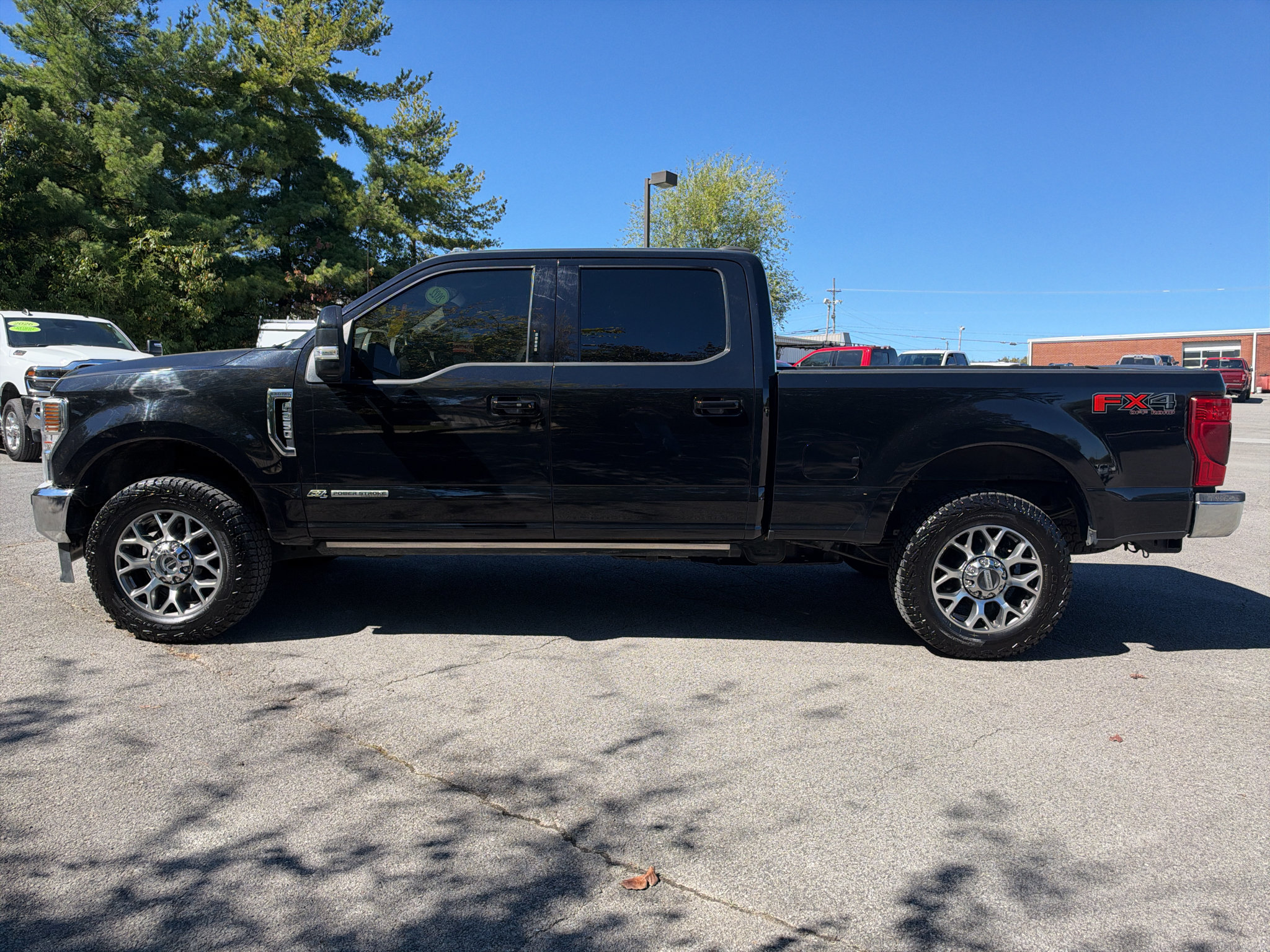 Used 2022 Ford F250 Lariat w/ Lariat Ultimate Package AWD/4WD image 6