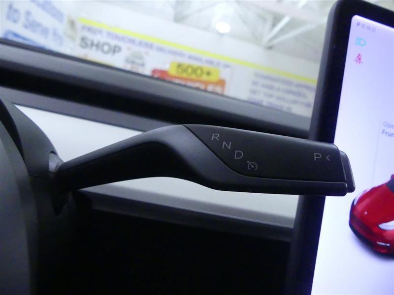 Used 2020 Tesla Model Y Long Range image 16