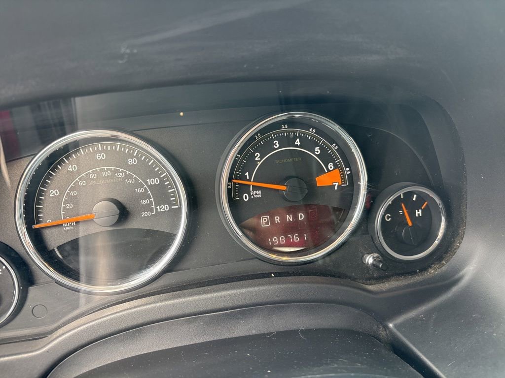 Used 2016 Jeep Compass Latitude image 11