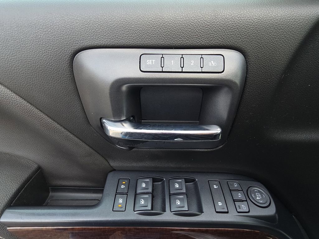 Used 2018 GMC Sierra 1500 SLT w/ SLT Premium Package image 14