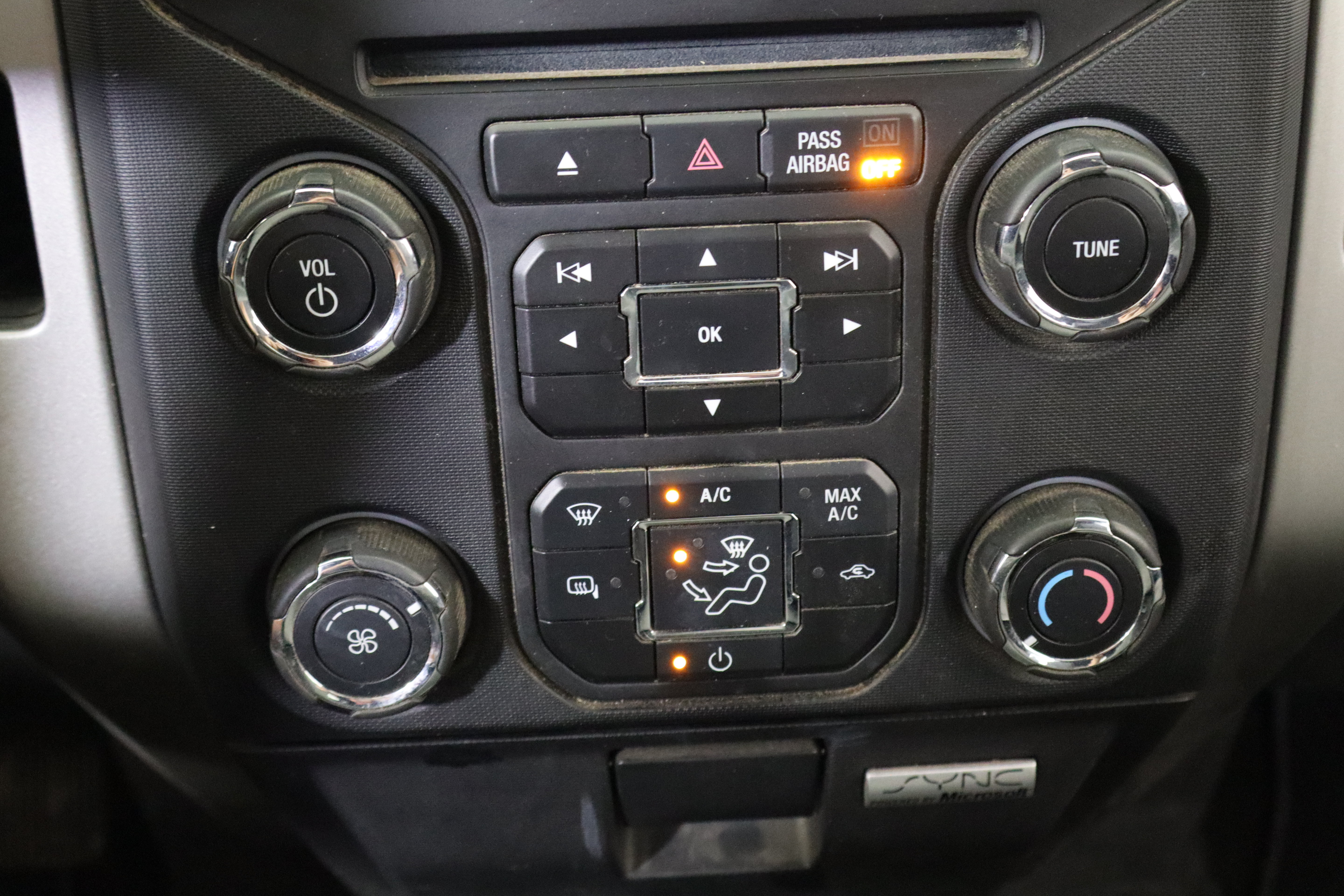 Used 2013 Ford F150 XLT w/ XLT Chrome Pkg RWD image 25