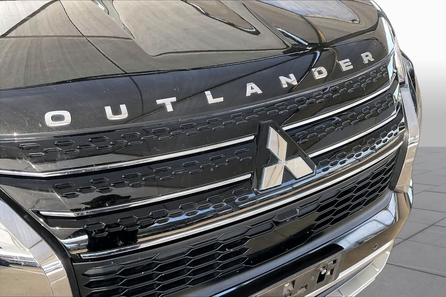 Used 2022 Mitsubishi Outlander SE FWD image 30
