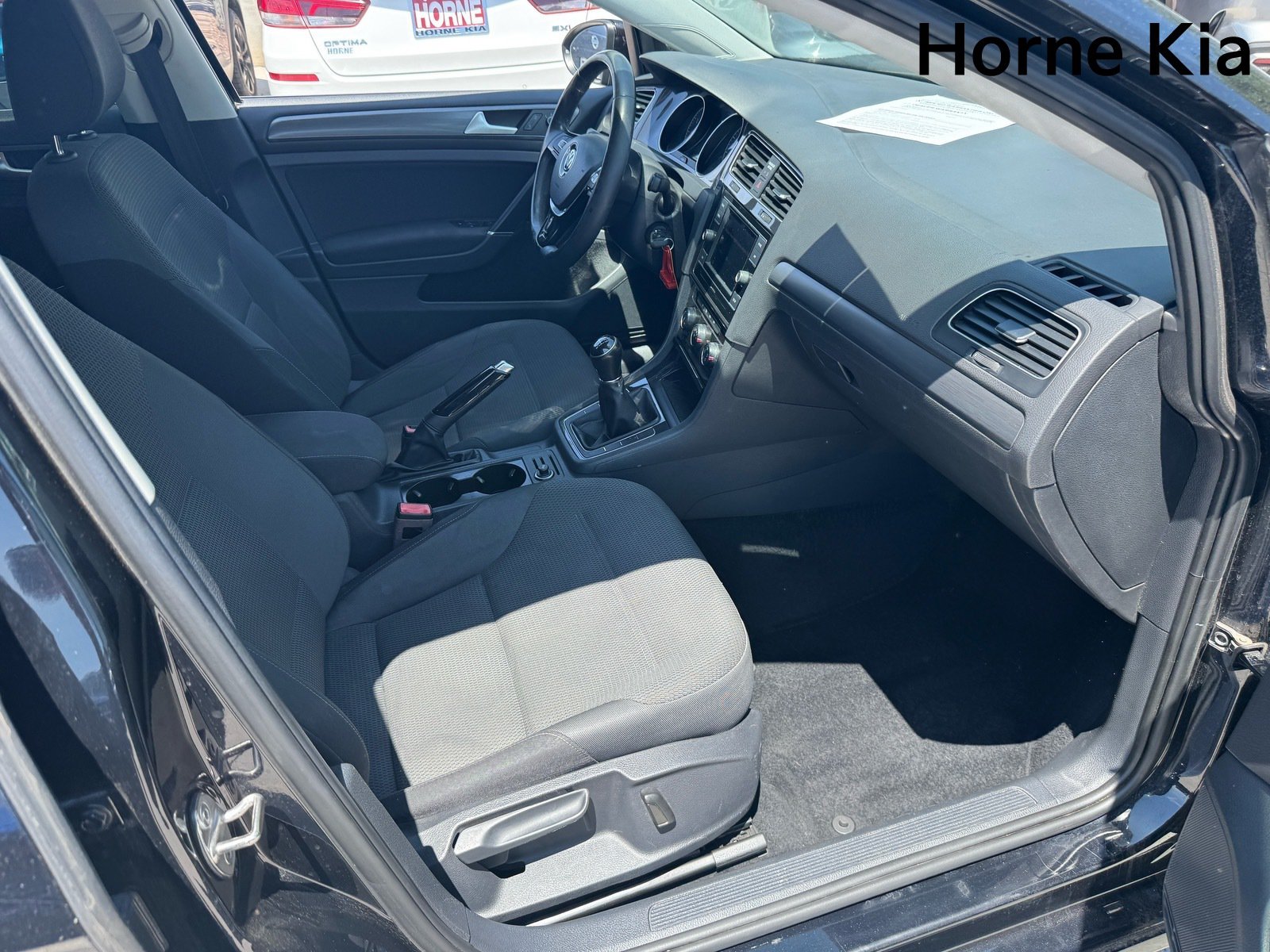 Used 2019 Volkswagen Golf S FWD image 27