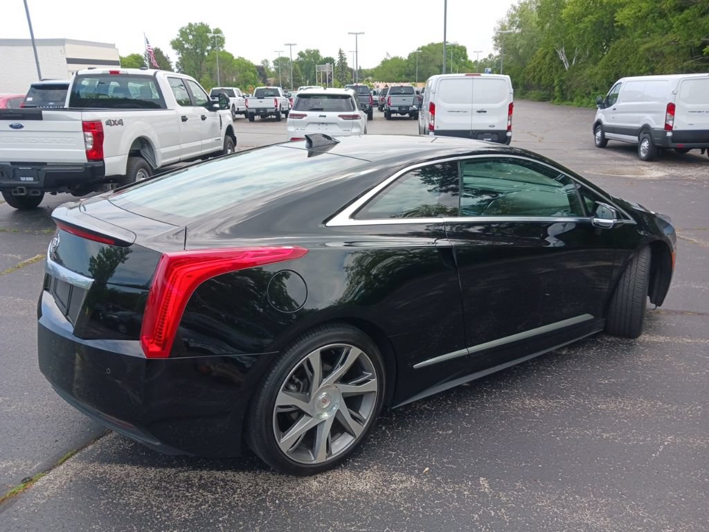 Used 2014 Cadillac ELR w/ Luxury Package FWD image 3