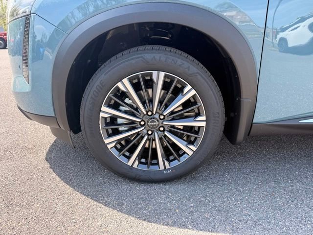 New 2026 Nissan Pathfinder Platinum w/ Cargo Package AWD/4WD image 9