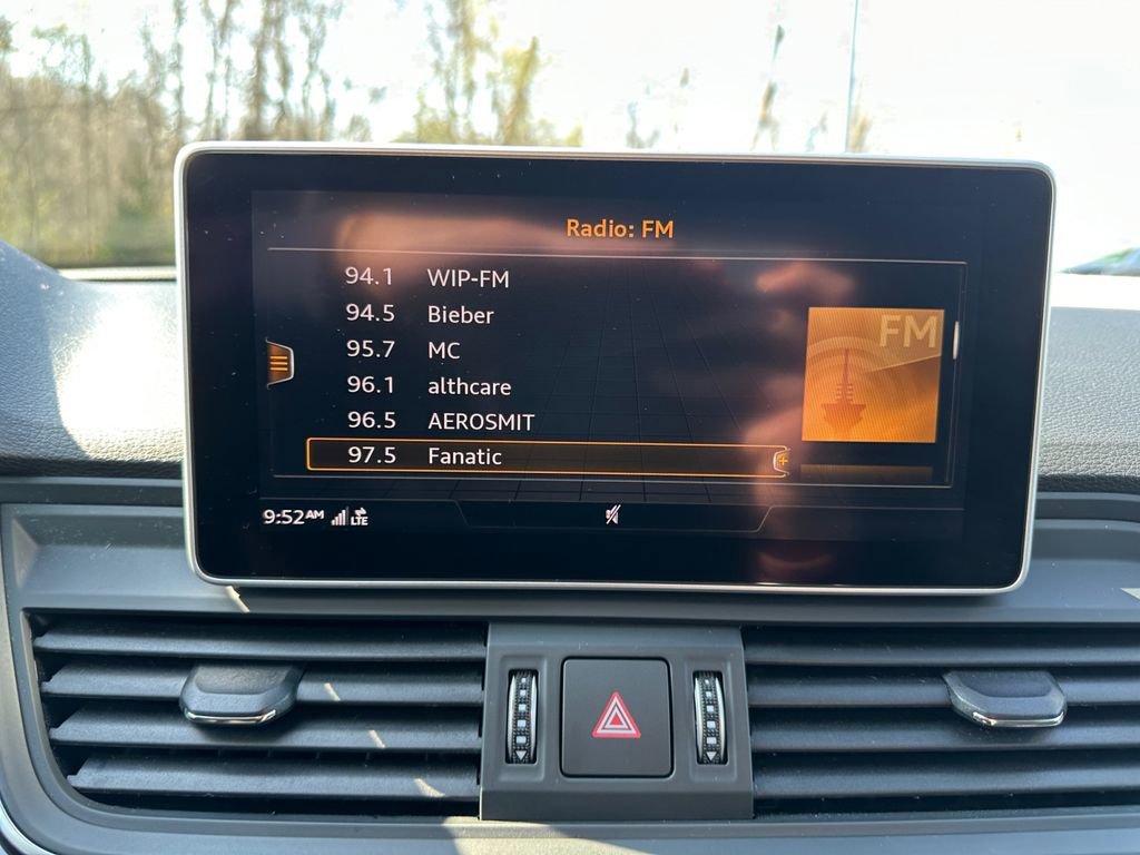 Used 2019 Audi Q5 2.0T Premium Plus image 16