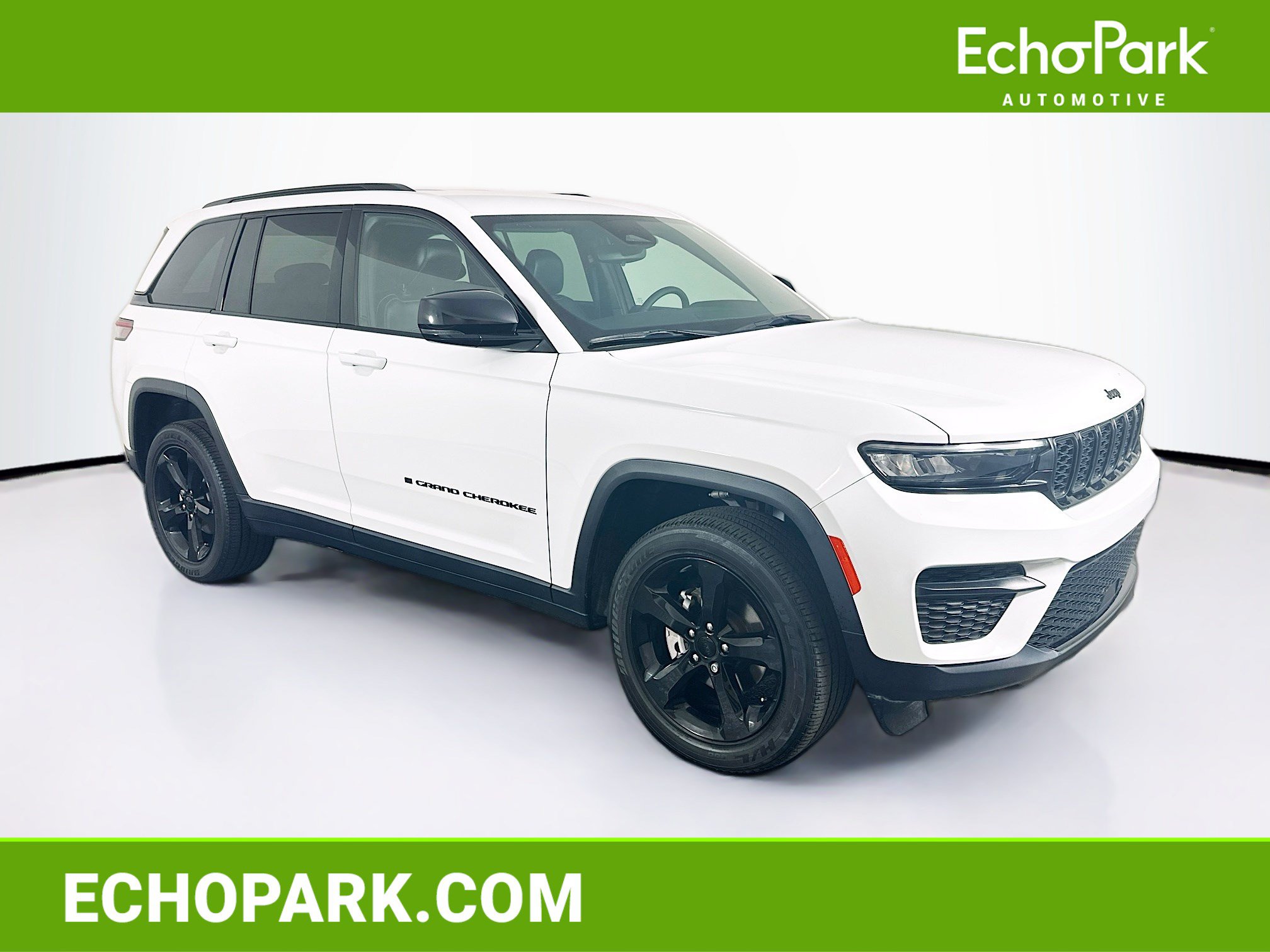 Used 2023 Jeep Grand Cherokee Altitude