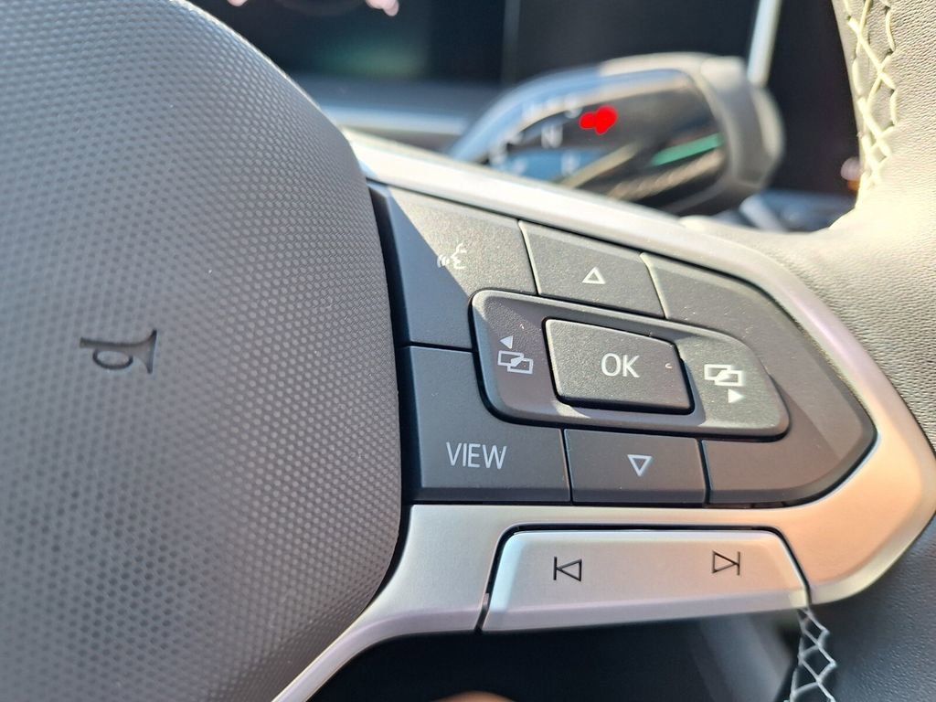 New 2026 Volkswagen Tiguan S image 14