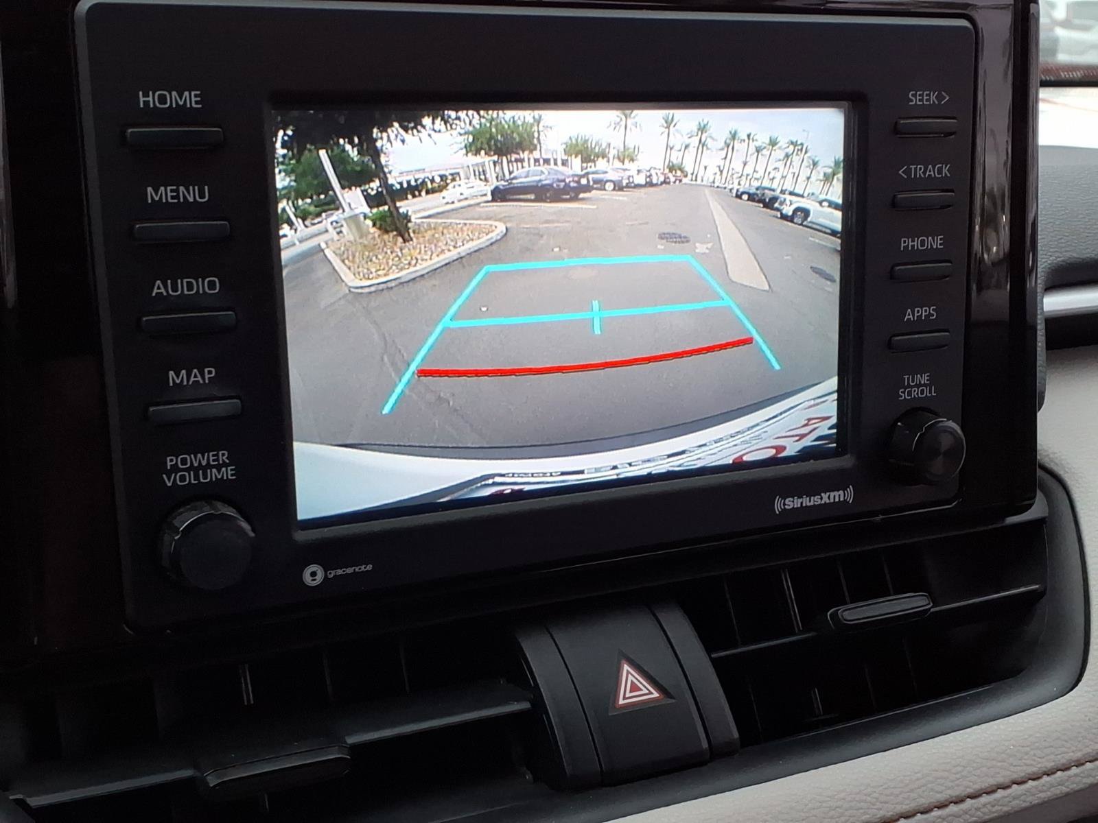 Certified 2021 Toyota RAV4 XLE w/ Convenience Package AWD/4WD image 17