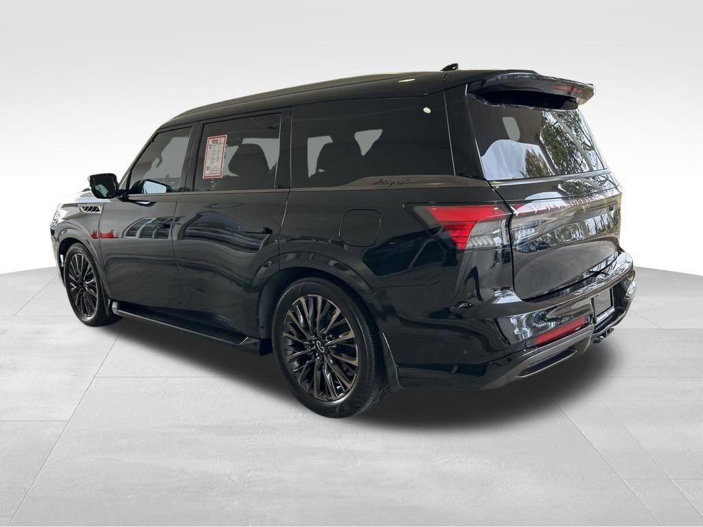 Used 2025 INFINITI QX80 Autograph w/ Premium Cargo Package image 4