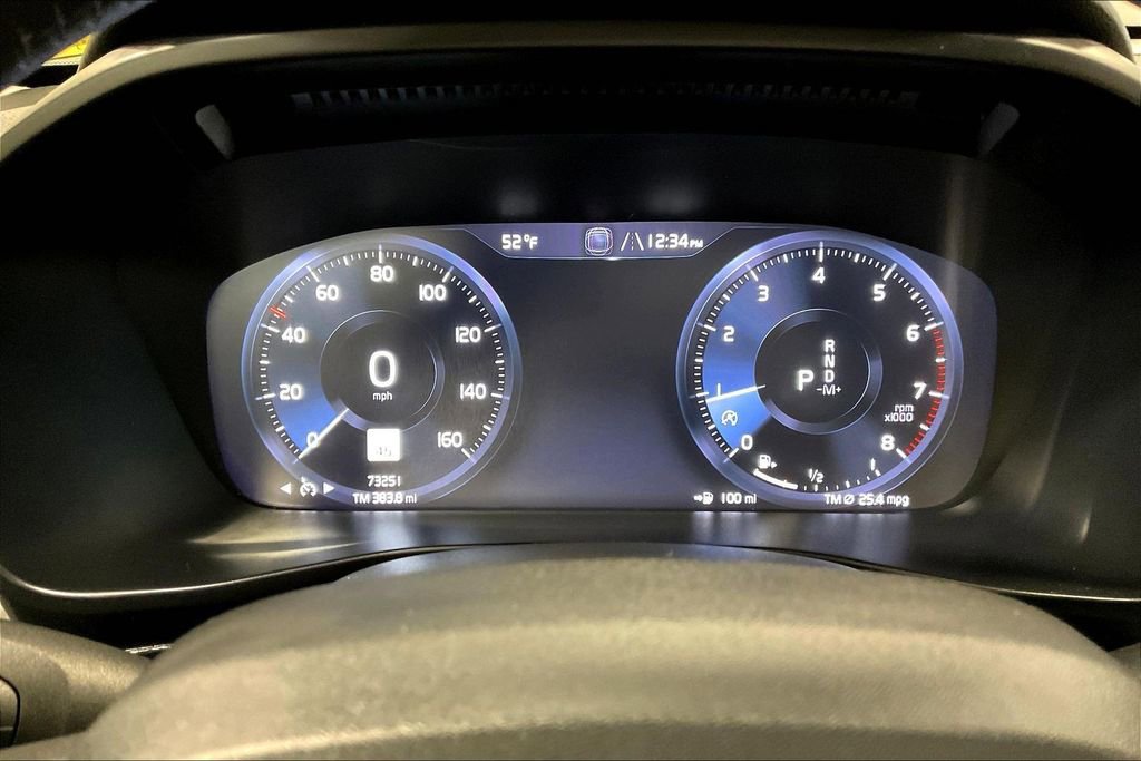 Used 2020 Volvo XC40 T5 Inscription w/ Protection Package Premier image 13