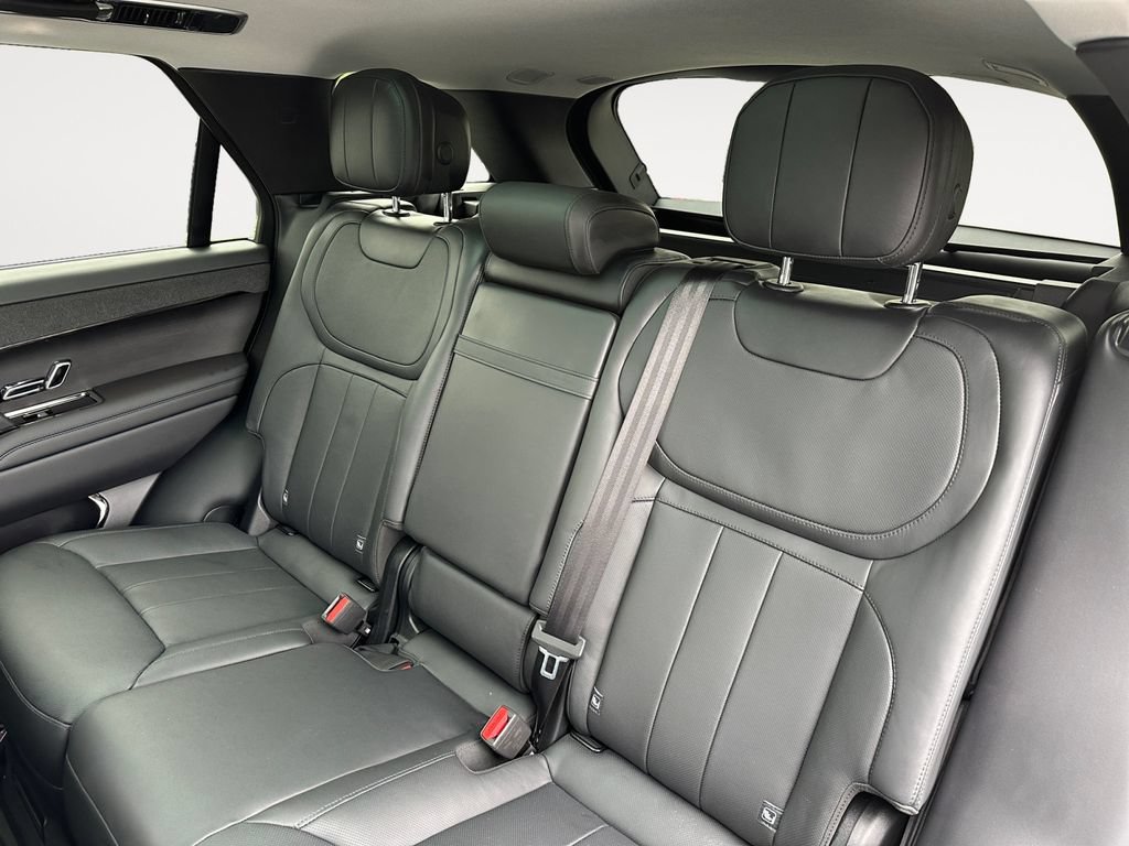 Used 2023 Land Rover Range Rover Sport SE AWD/4WD image 14