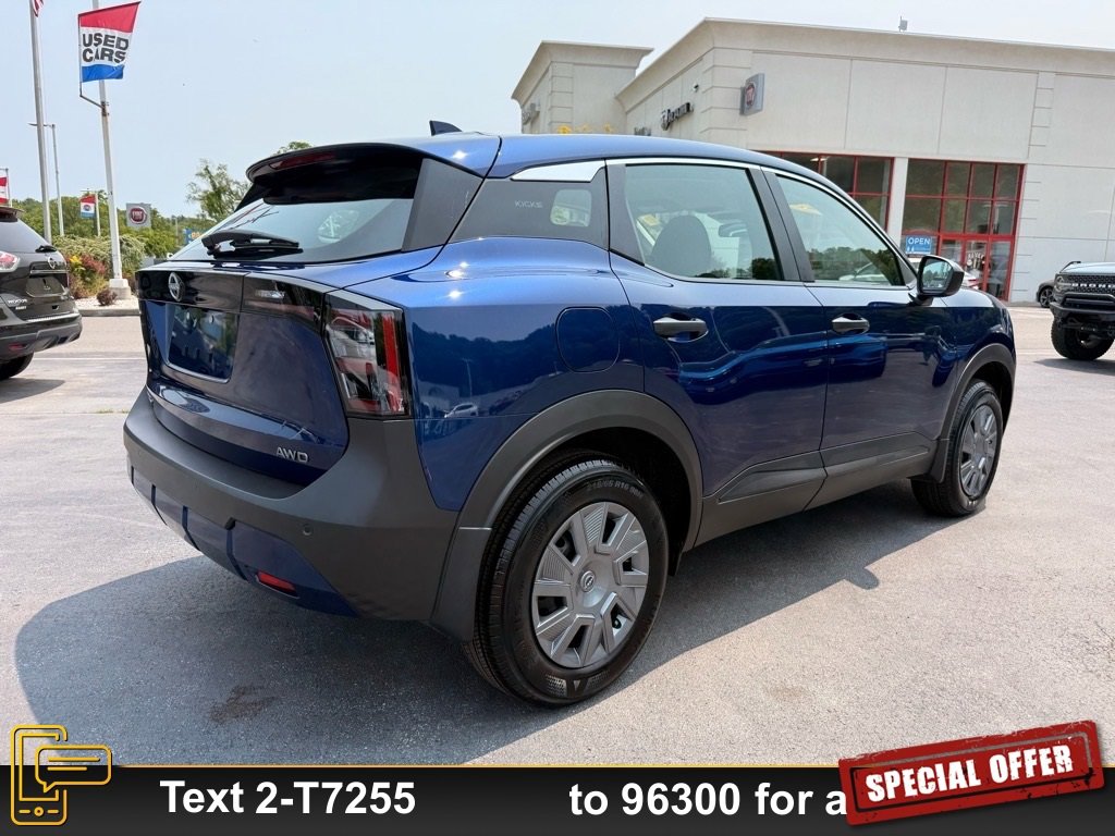 Used 2025 Nissan Kicks S image 4