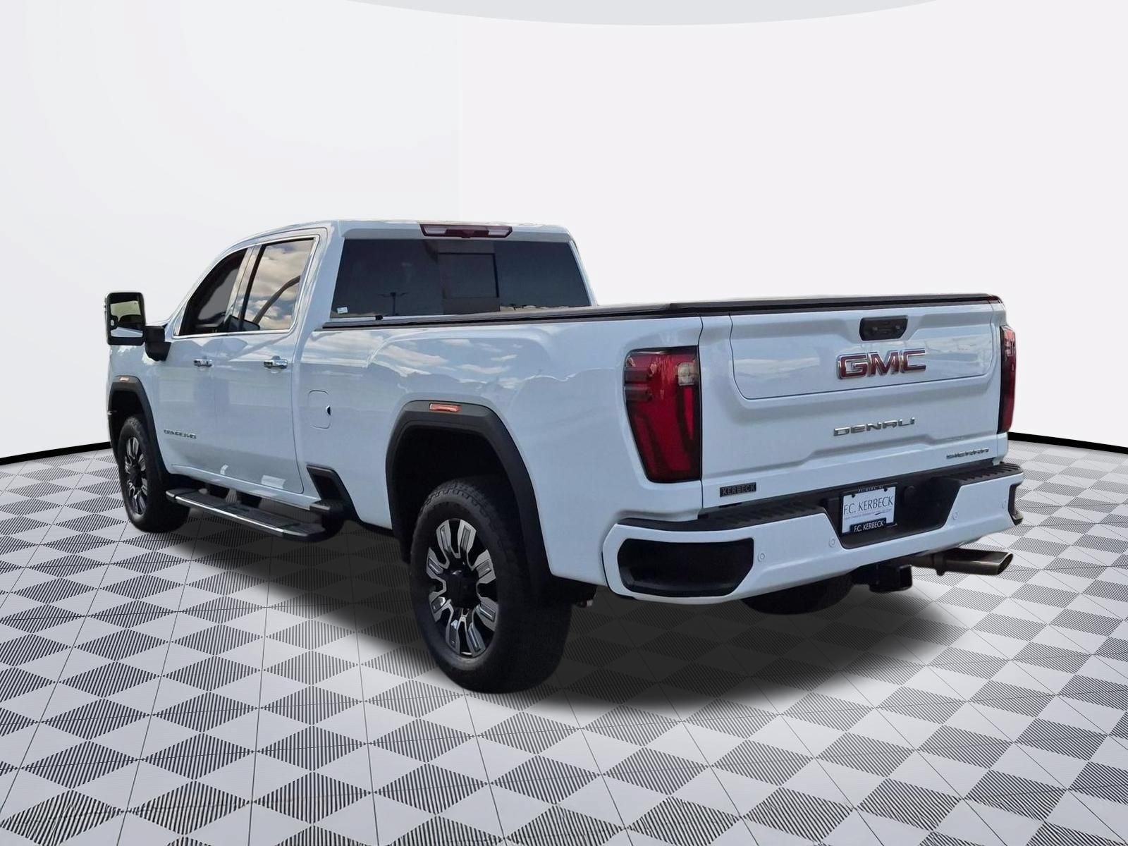 Certified 2024 GMC Sierra 2500 Denali w/ Snow Plow Prep/Camper Package AWD/4WD image 5