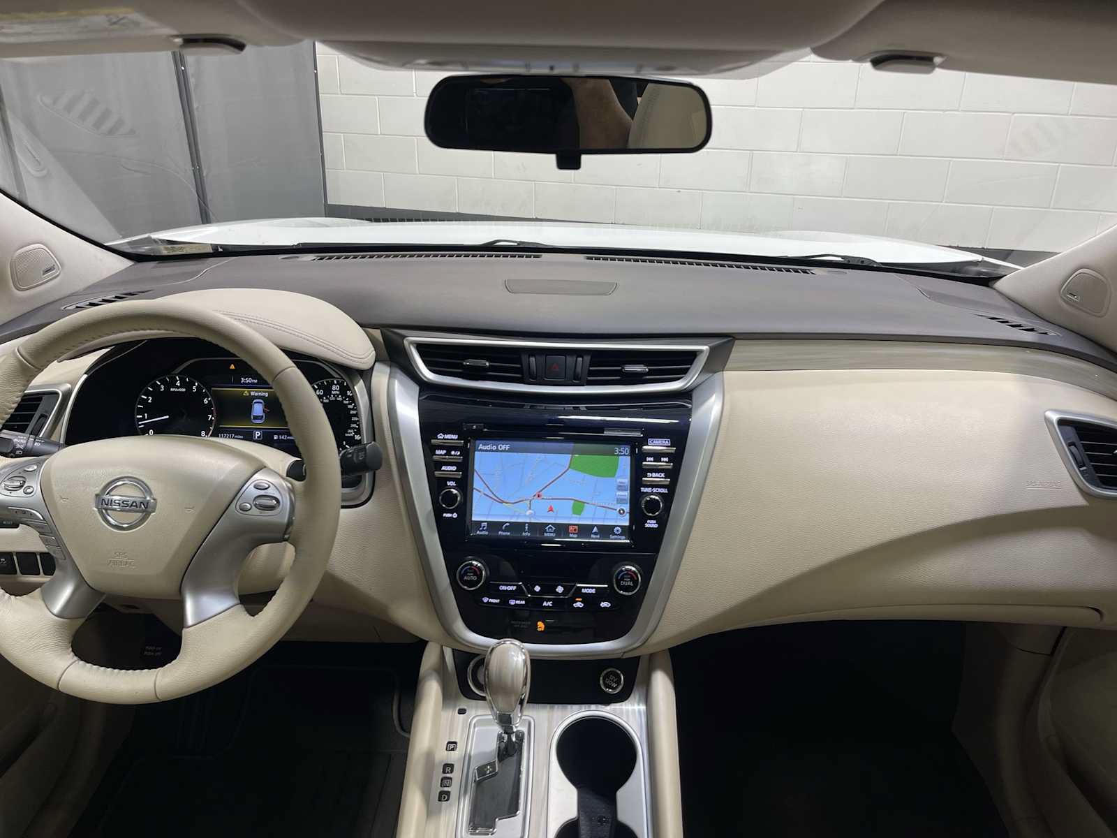 Used 2016 Nissan Murano SV w/ Premium Package AWD/4WD image 10