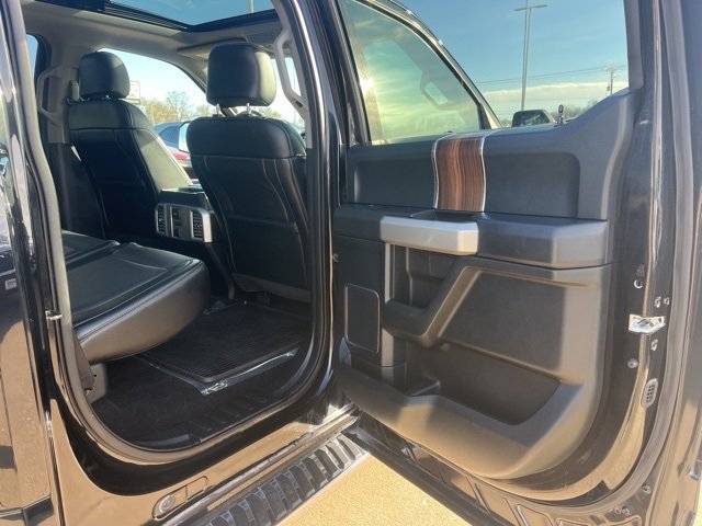 Used 2016 Ford F150 Lariat w/ Equipment Group 502A Luxury image 44