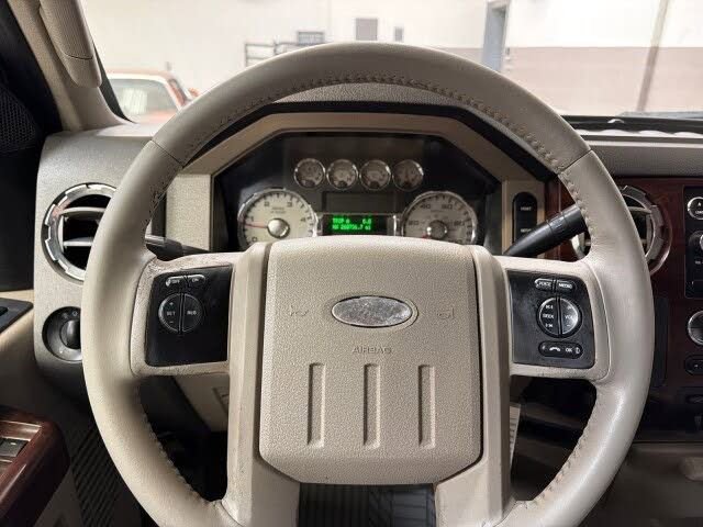 Used 2009 Ford F250 Lariat AWD/4WD image 18