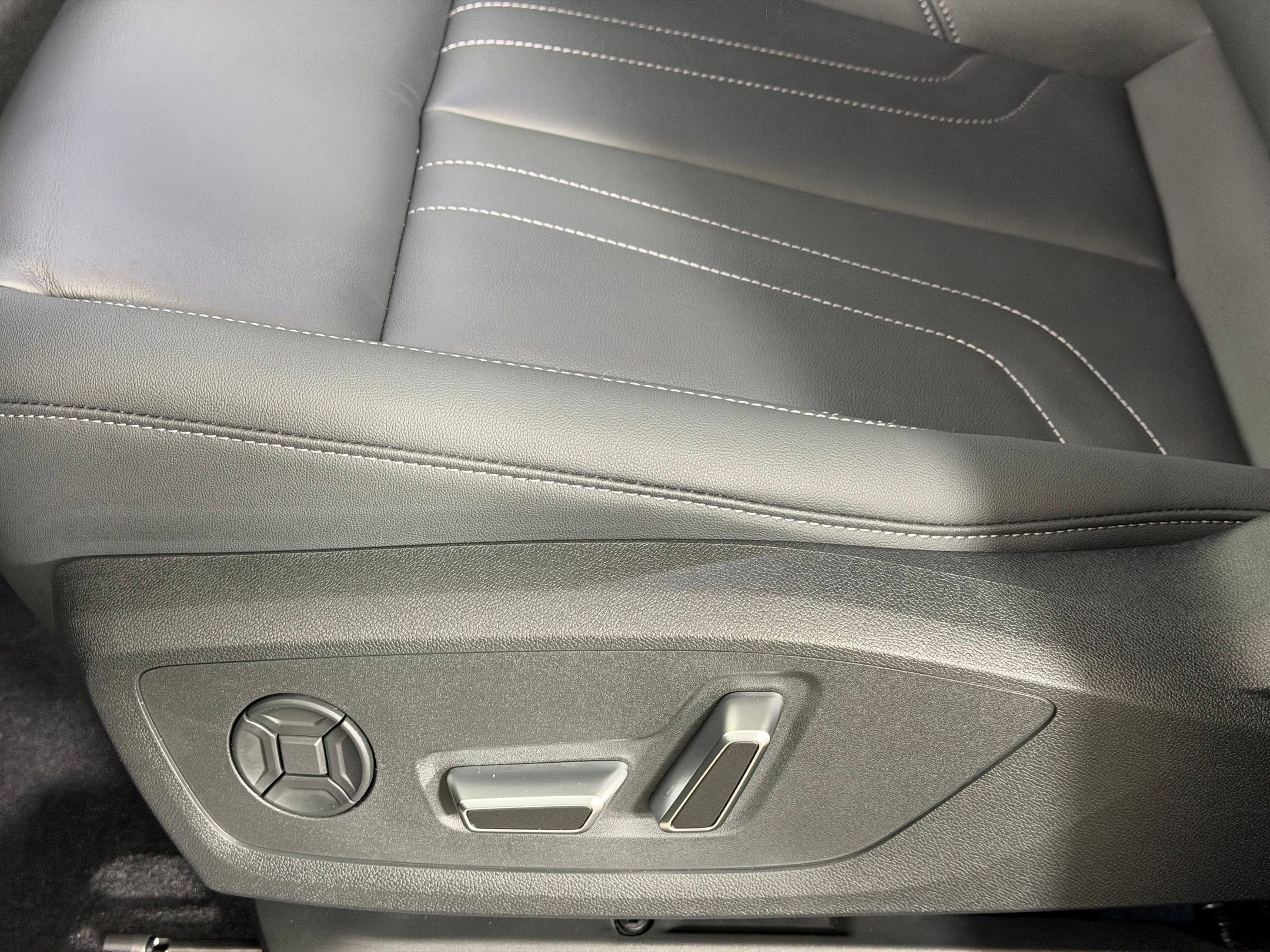 New 2026 Audi Q3 quattro 2.0T image 14