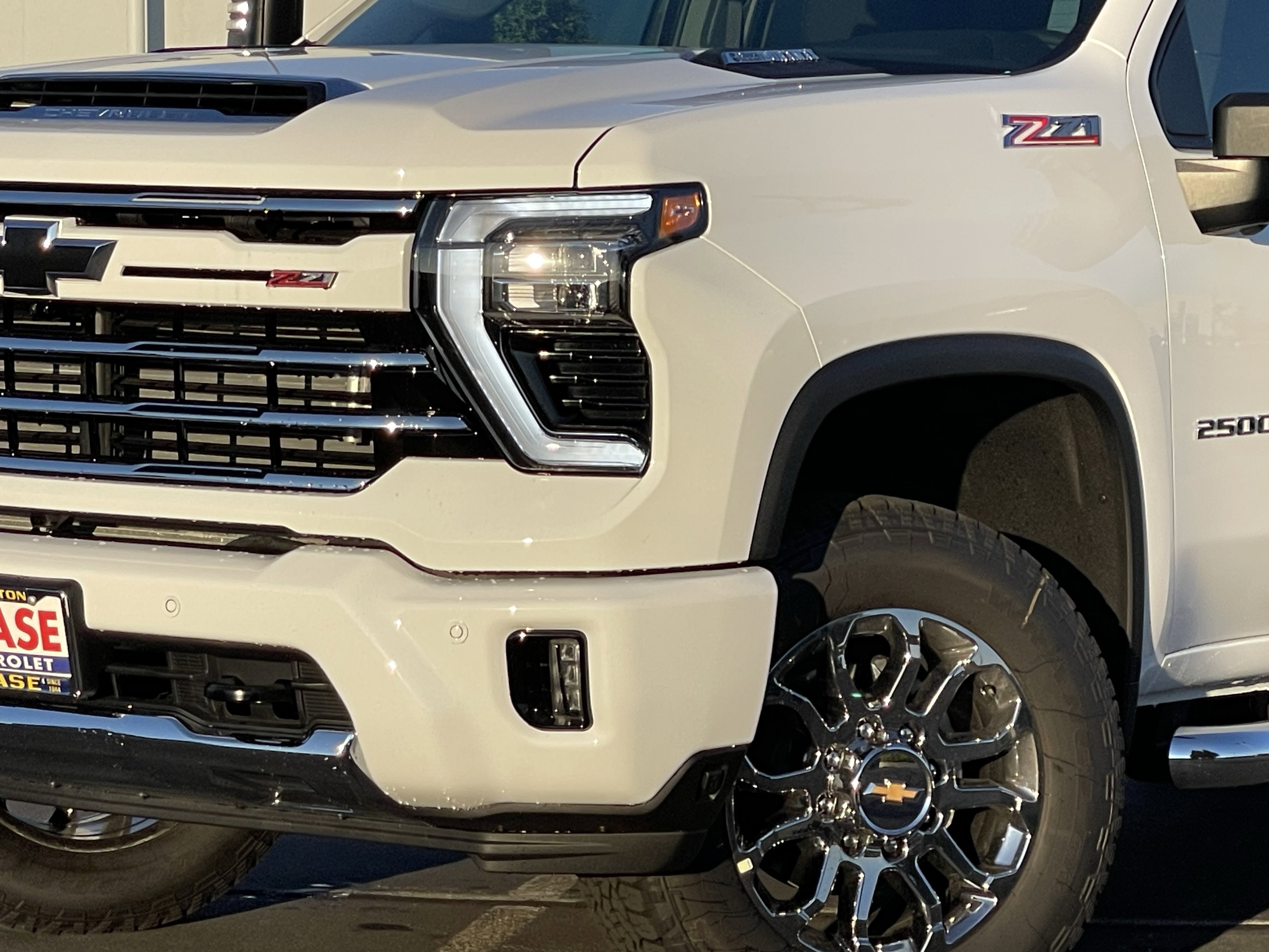 New 2026 Chevrolet Silverado 2500 LT w/ Z71 Chrome Sport Edition image 2