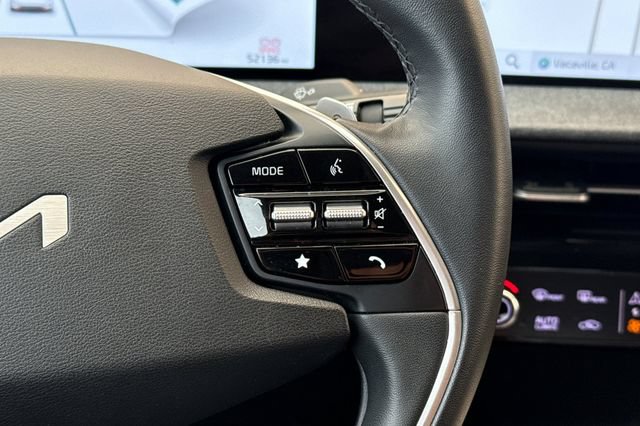 Certified 2023 Kia EV6 Light RWD image 32