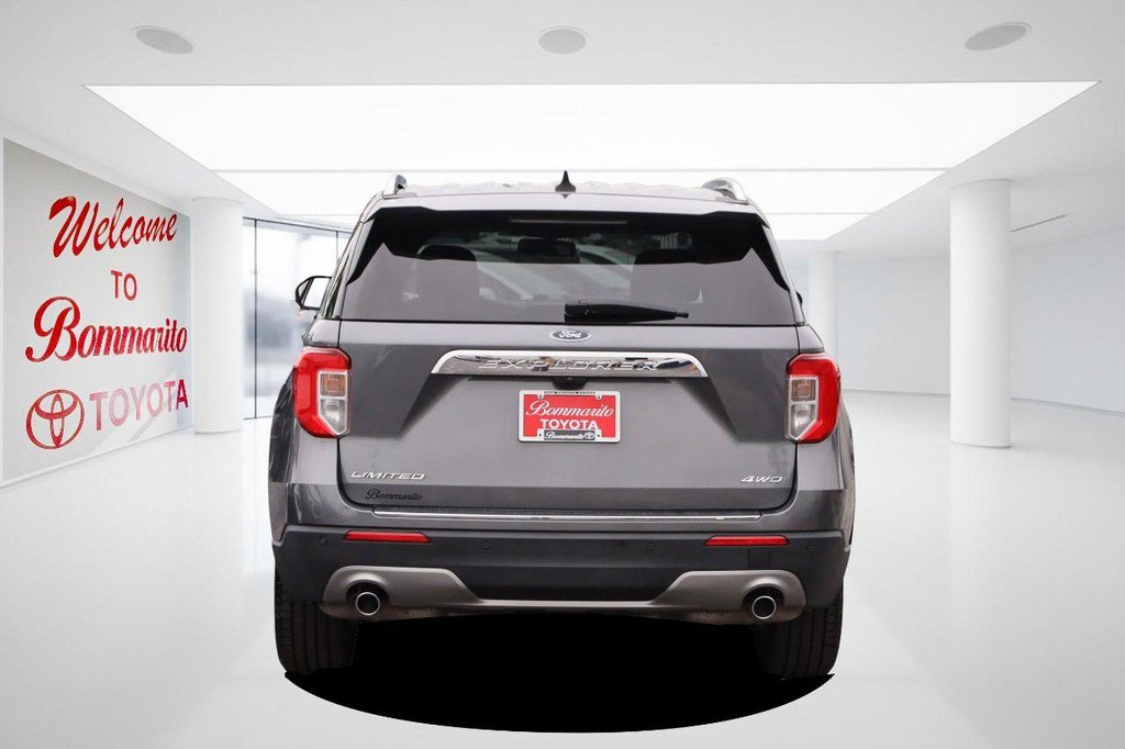 Used 2022 Ford Explorer Limited w/ Equipment Group 301A AWD/4WD image 6