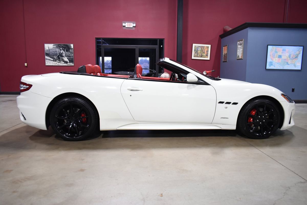 Used 2019 Maserati GranTurismo Sport image 19