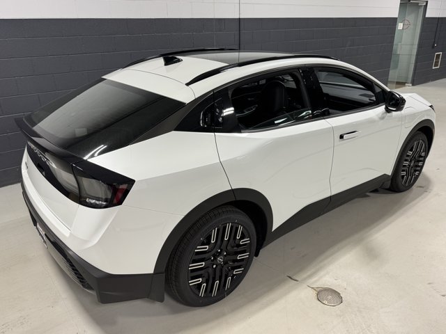 New 2026 Nissan Leaf Platinum+ w/ Cargo Package (Platinum+) FWD image 21