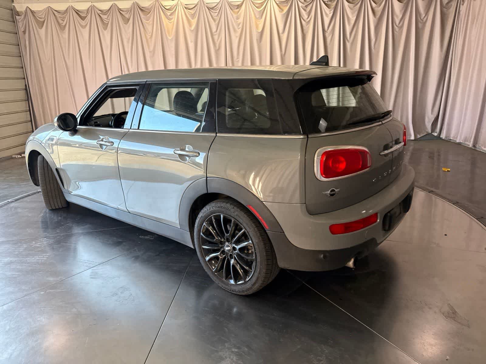 Used 2017 MINI Cooper Clubman FWD image 7